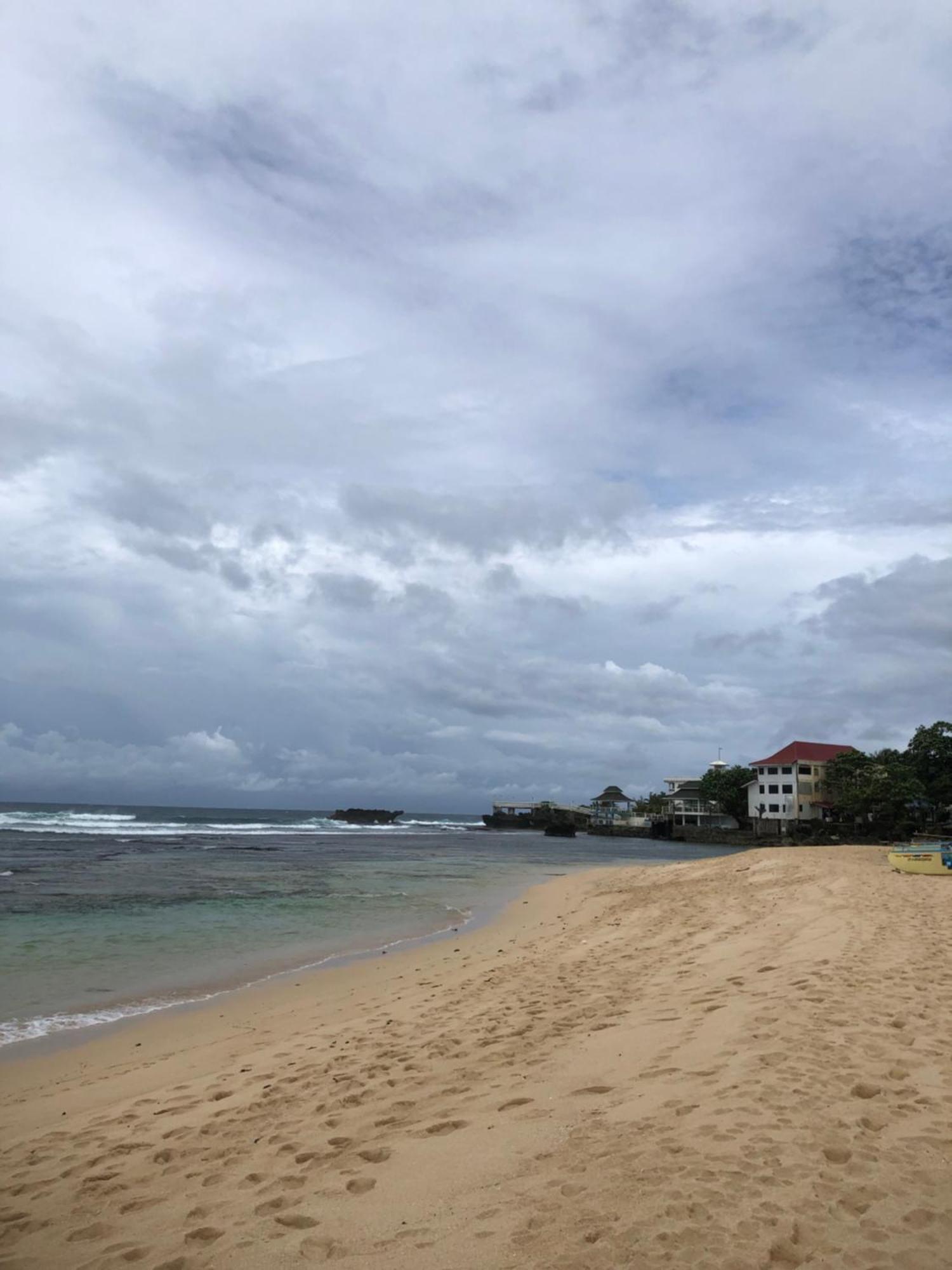 Traditional Private Guesthouse In Patar Beach Bolinao Экстерьер фото